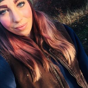 Meet your Posher, Candace